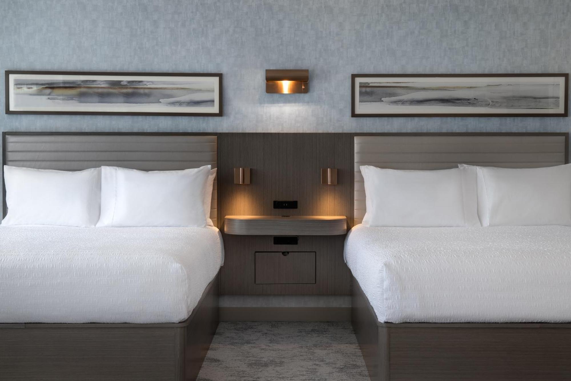 Hampton Inn By Hilton Winnipeg Downtown Экстерьер фото