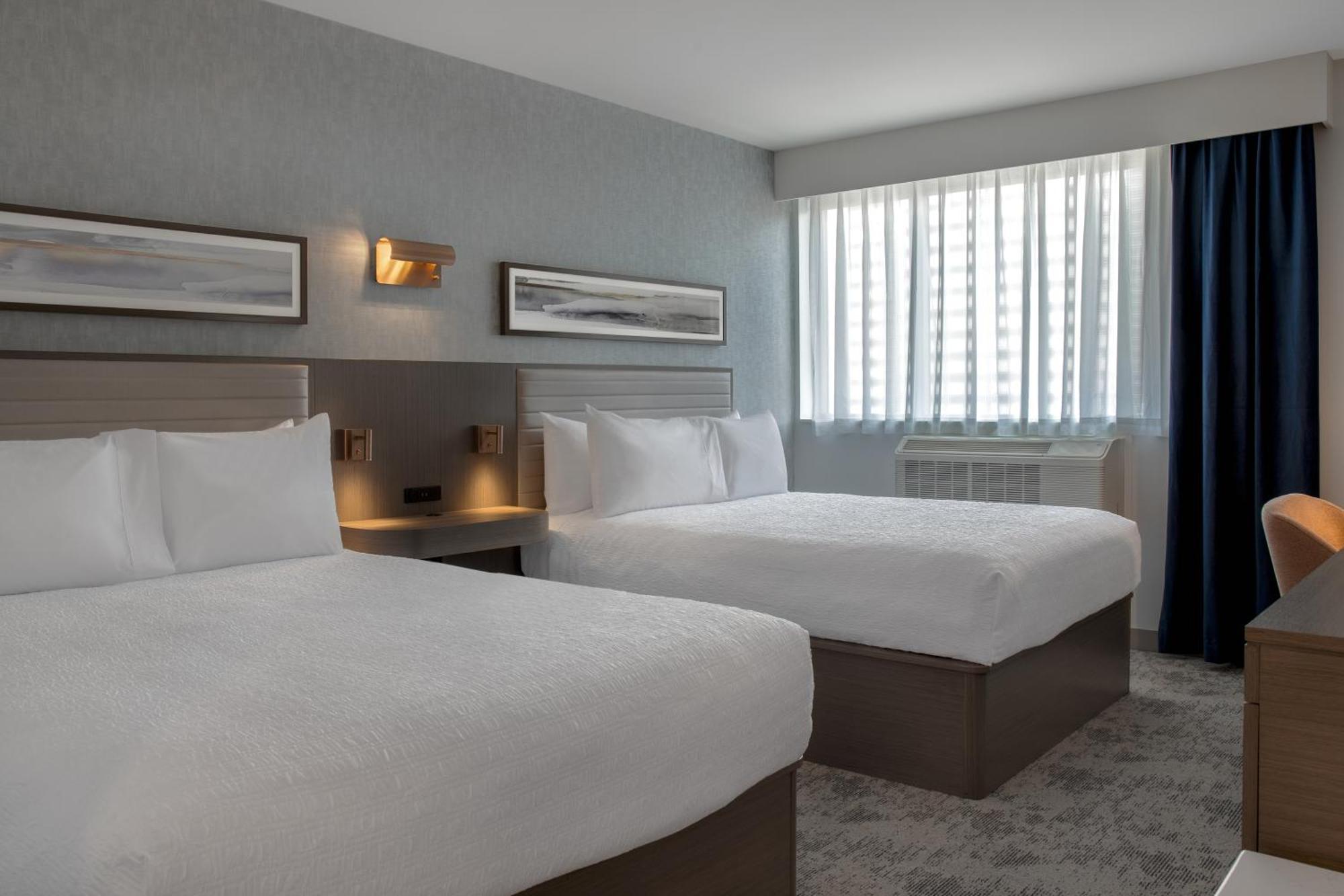 Hampton Inn By Hilton Winnipeg Downtown Экстерьер фото