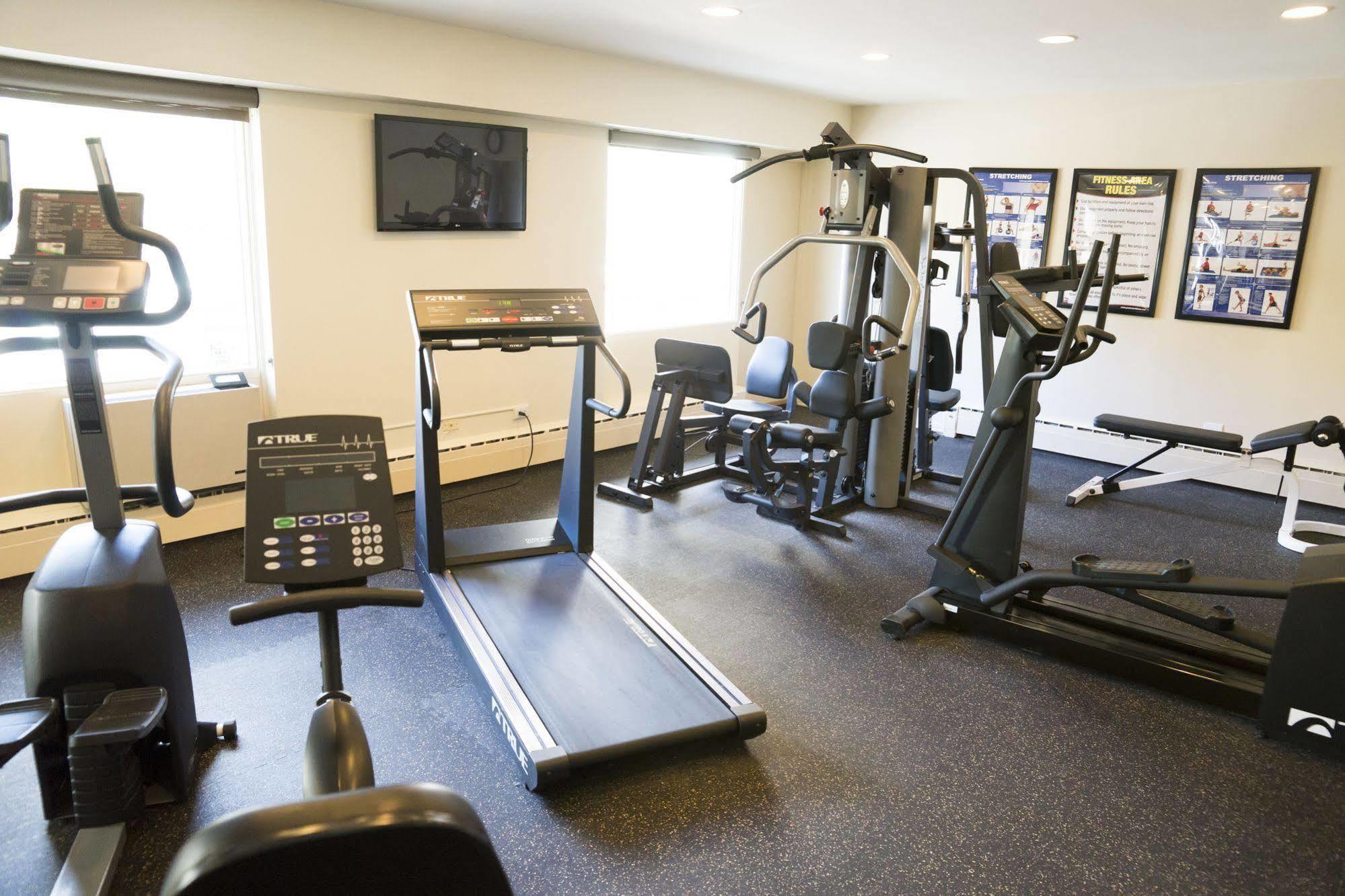 Hampton Inn By Hilton Winnipeg Downtown Экстерьер фото